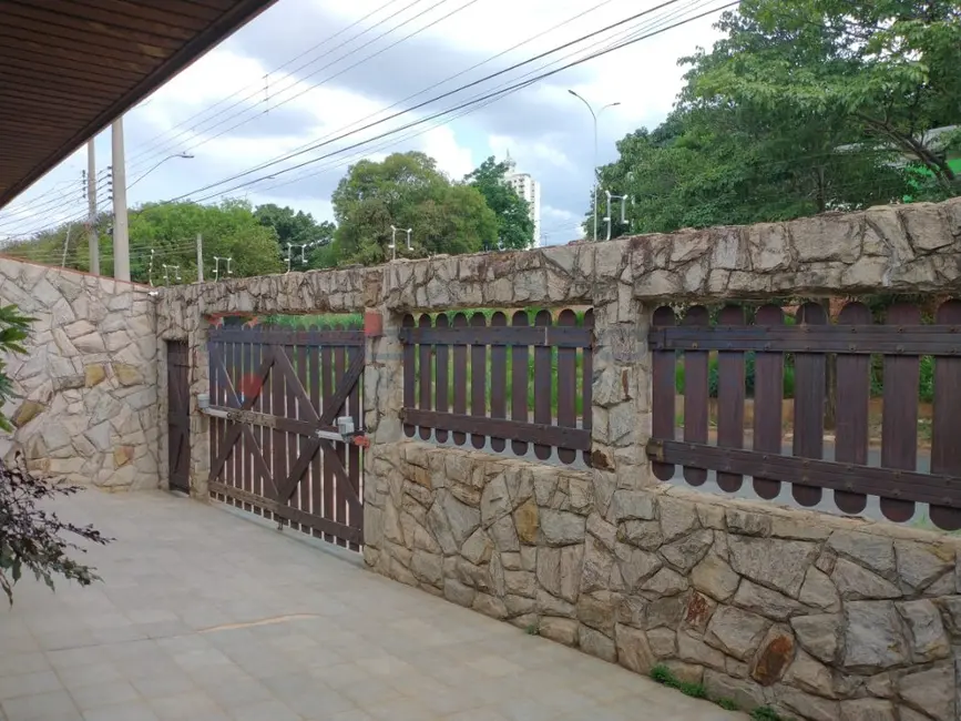 Foto 3 de Casa com 5 quartos à venda, 294m2 em Parque Beatriz, Campinas - SP