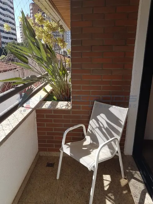 Foto 9 de Apartamento com 4 quartos à venda, 240m2 em Cambuí, Campinas - SP