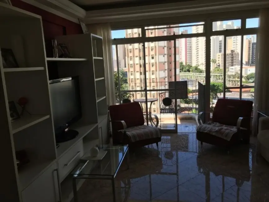Apartamento com 4 quartos à venda, 143m2 em Cambuí, Campinas - SP - imagem 3 Foto 3 de Apartamento com 4 quartos à venda, 143m2 em Cambuí, Campinas - SP