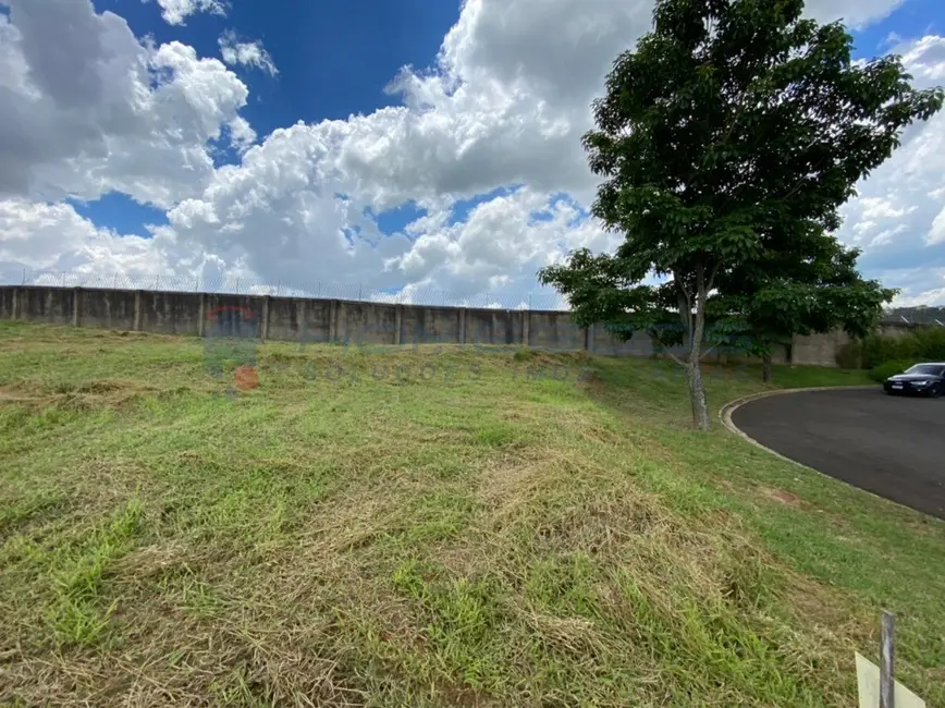 Terreno / Lote à venda, 1722m2 em Loteamento Residencial Jaguari (Sousas), Campinas - SP - imagem 9 Foto 9 de Terreno / Lote à venda, 1722m2 em Loteamento Residencial Jaguari (Sousas), Campinas - SP