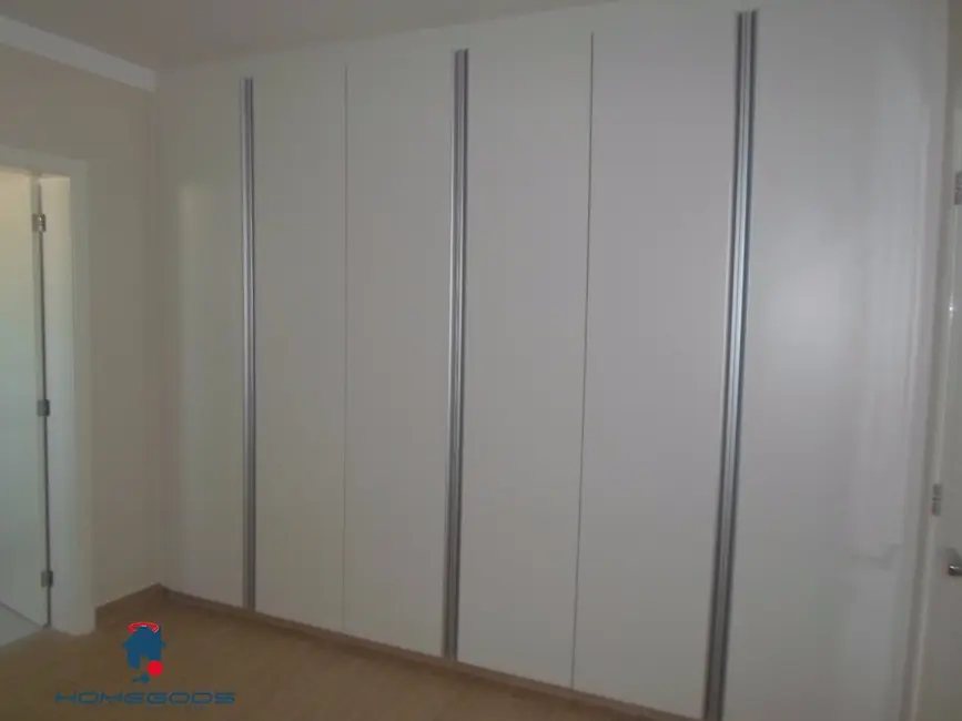 Foto 8 de Casa com 4 quartos à venda, 320m2 em Swiss Park, Campinas - SP