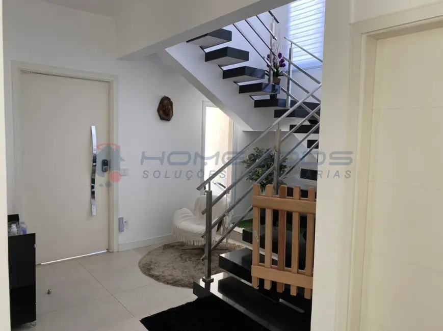 Foto 6 de Casa com 3 quartos à venda, 321m2 em Jaguariuna - SP