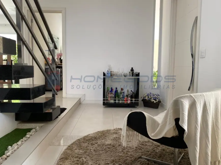 Foto 7 de Casa com 3 quartos à venda, 321m2 em Jaguariuna - SP