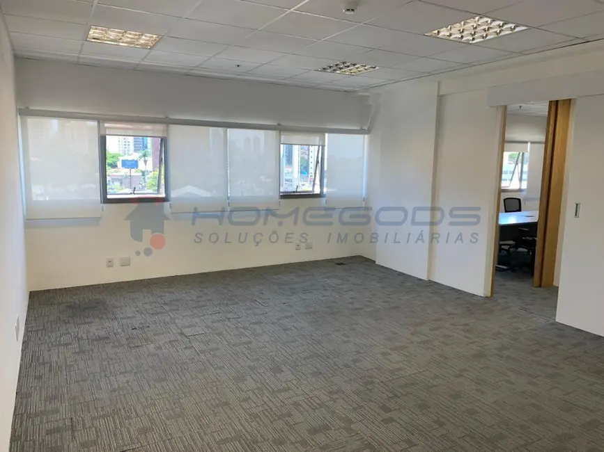 Sala Comercial à venda, 72m2 em Cambuí, Campinas - SP - imagem 9 Foto 9 de Sala Comercial à venda, 72m2 em Cambuí, Campinas - SP