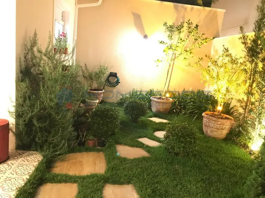 Casa com 4 quartos à venda, 161m2 em Bairro das Palmeiras, Campinas - SP - imagem 5 Foto 5 de Casa com 4 quartos à venda, 161m2 em Bairro das Palmeiras, Campinas - SP