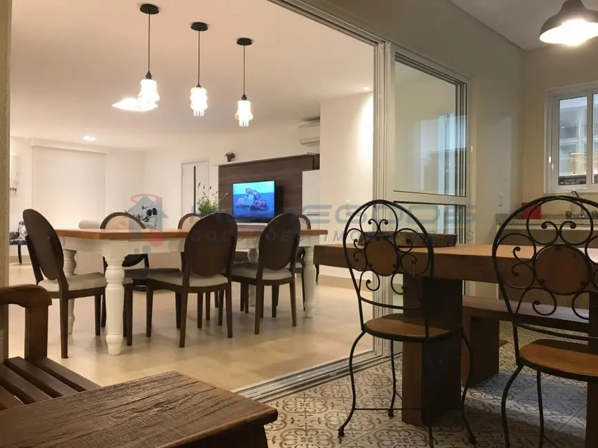 Foto 2 de Casa com 4 quartos à venda, 161m2 em Bairro das Palmeiras, Campinas - SP
