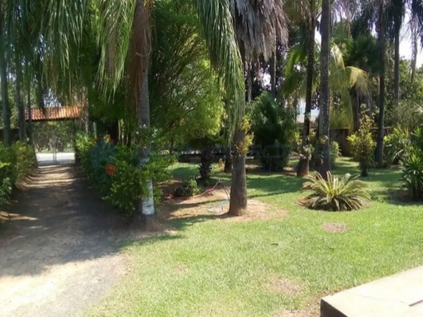 Foto 4 de Chácara com 2 quartos à venda, 200m2 em Monte Mor - SP