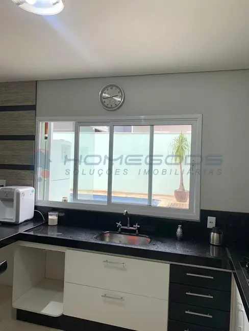 Foto 8 de Casa com 4 quartos à venda, 300m2 em Jardim Planalto, Paulinia - SP