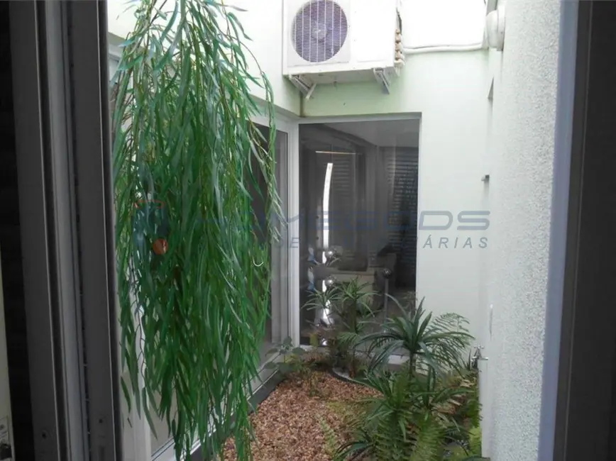 Foto 6 de Casa com 4 quartos à venda, 300m2 em Jardim Planalto, Paulinia - SP