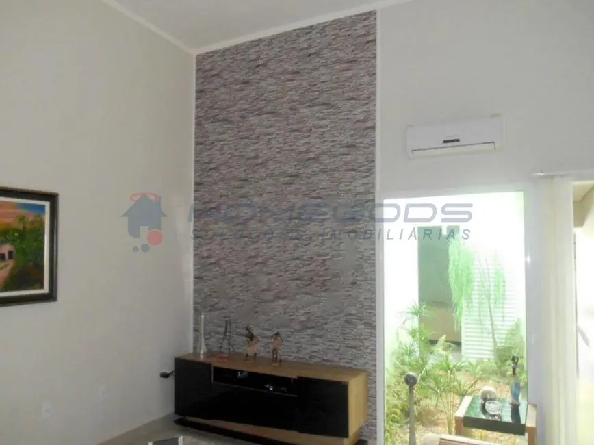 Foto 5 de Casa com 4 quartos à venda, 300m2 em Jardim Planalto, Paulinia - SP