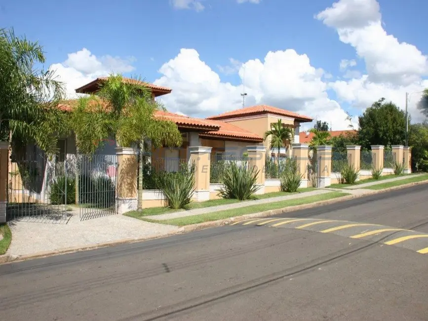 Casa de Condomínio com 5 quartos à venda, 1800m2 em Chácara São Rafael, Campinas - SP - imagem 3 Foto 3 de Casa de Condomínio com 5 quartos à venda, 1800m2 em Chácara São Rafael, Campinas - SP