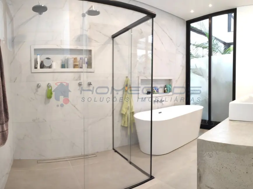 Foto 3 de Casa de Condomínio com 3 quartos à venda, 220m2 em Swiss Park, Campinas - SP