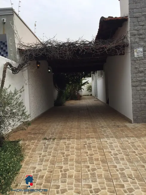 Casa com 3 quartos à venda, 375m2 em Jardim Eulina, Campinas - SP - imagem 3 Foto 3 de Casa com 3 quartos à venda, 375m2 em Jardim Eulina, Campinas - SP