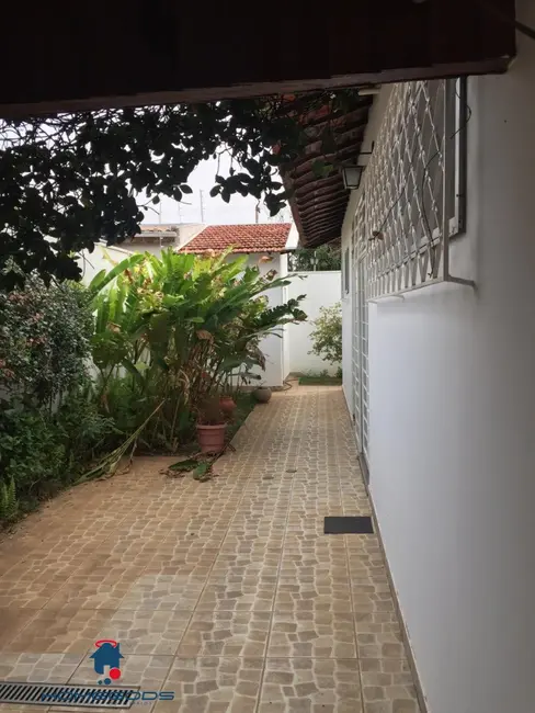 Casa com 3 quartos à venda, 375m2 em Jardim Eulina, Campinas - SP - imagem 6 Foto 6 de Casa com 3 quartos à venda, 375m2 em Jardim Eulina, Campinas - SP