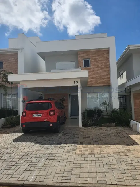 Foto 1 de Casa de Condomínio com 3 quartos à venda, 142m2 em Chácaras Alpina, Valinhos - SP