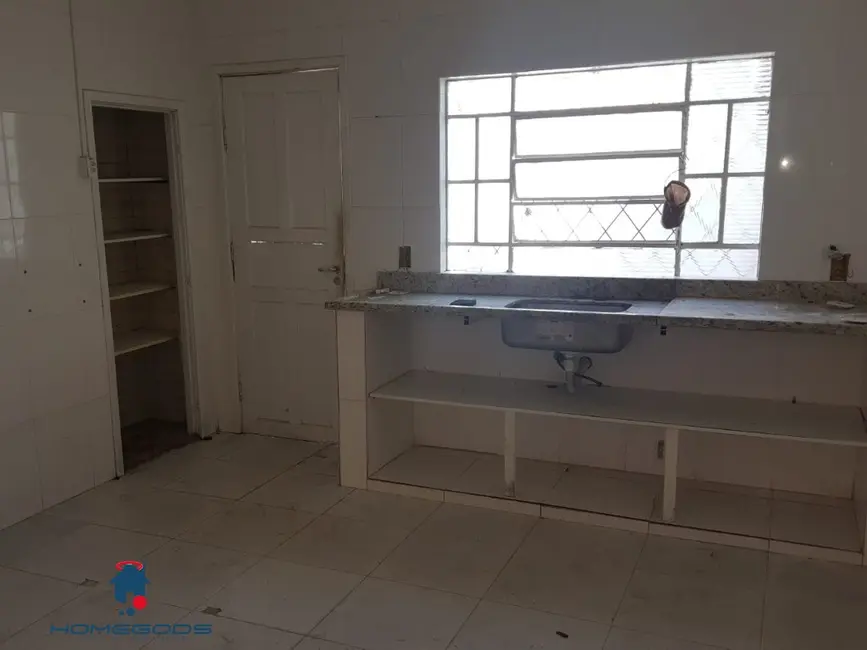 Foto 2 de Loja para alugar, 353m2 em Cambuí, Campinas - SP