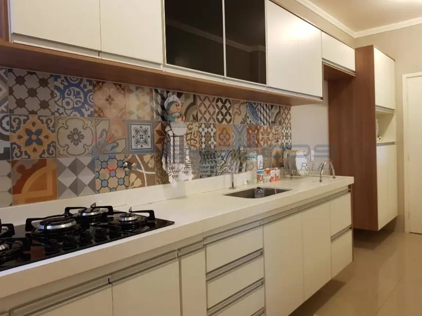 Apartamento com 3 quartos à venda, 114m2 em Bosque, Campinas - SP - imagem 5 Foto 5 de Apartamento com 3 quartos à venda, 114m2 em Bosque, Campinas - SP