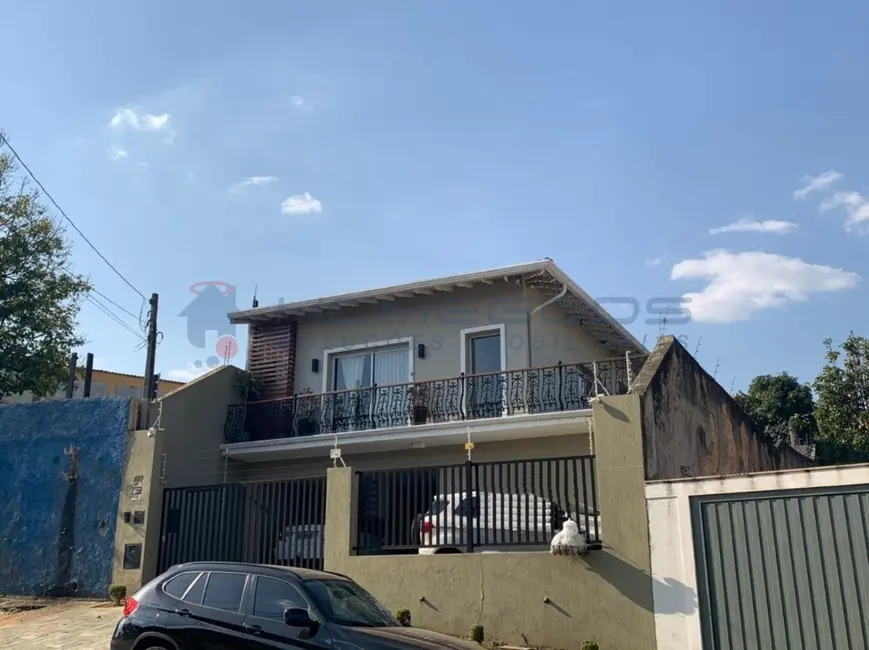 Casa com 3 quartos à venda, 230m2 em Jardim Chapadão, Campinas - SP - imagem 2 Foto 2 de Casa com 3 quartos à venda, 230m2 em Jardim Chapadão, Campinas - SP