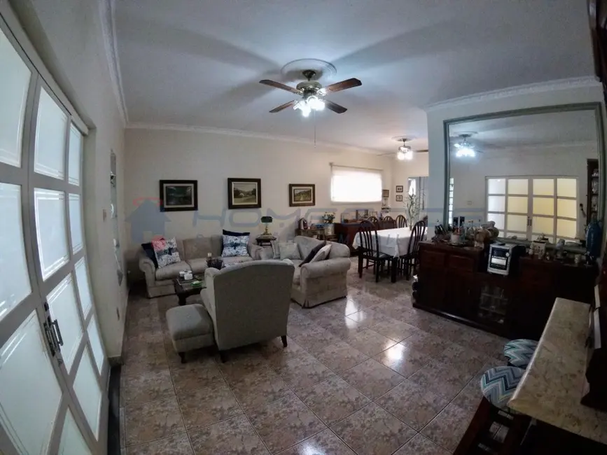 Casa com 3 quartos à venda, 231m2 em Jardim Chapadão, Campinas - SP - imagem 7 Foto 7 de Casa com 3 quartos à venda, 231m2 em Jardim Chapadão, Campinas - SP