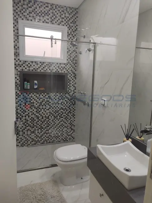 Casa com 4 quartos à venda, 319m2 em Swiss Park, Campinas - SP - imagem 3 Foto 3 de Casa com 4 quartos à venda, 319m2 em Swiss Park, Campinas - SP