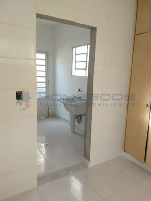 Casa com 3 quartos à venda, 210m2 em Jardim García, Campinas - SP - imagem 9 Foto 9 de Casa com 3 quartos à venda, 210m2 em Jardim García, Campinas - SP