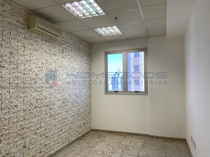 Sala Comercial para alugar, 107m2 em Cambuí, Campinas - SP - imagem 2 Foto 2 de Sala Comercial para alugar, 107m2 em Cambuí, Campinas - SP