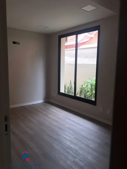 Foto 20 de Sala Comercial com 1 quarto para alugar, 200m2 em Nova Campinas, Campinas - SP