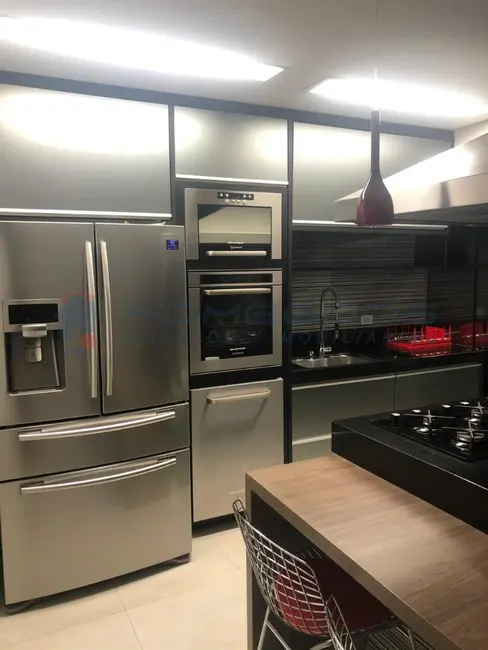 Apartamento com 2 quartos à venda, 91m2 em Cambuí, Campinas - SP - imagem 9 Foto 9 de Apartamento com 2 quartos à venda, 91m2 em Cambuí, Campinas - SP