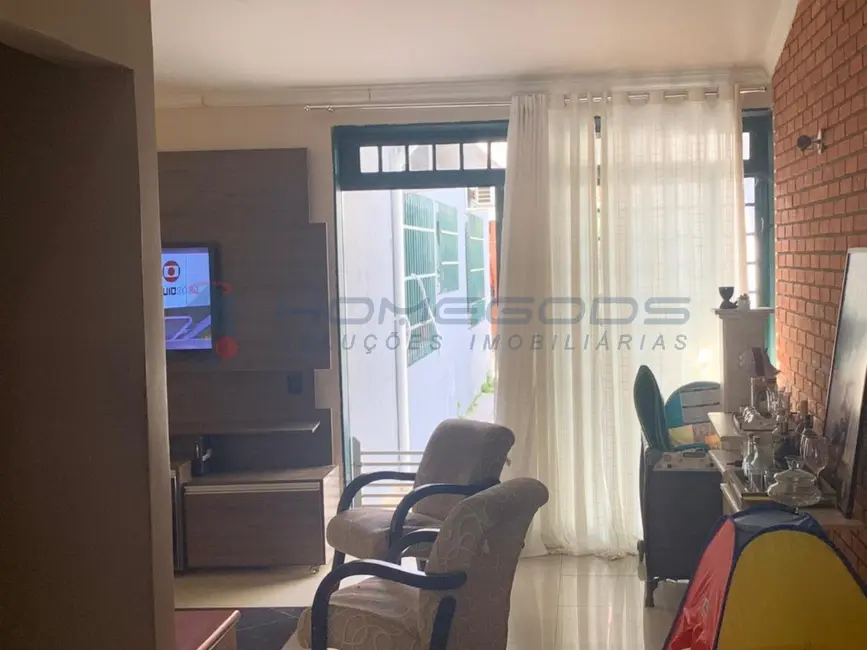 Casa com 3 quartos à venda, 400m2 em Jardim Chapadão, Campinas - SP - imagem 7 Foto 7 de Casa com 3 quartos à venda, 400m2 em Jardim Chapadão, Campinas - SP