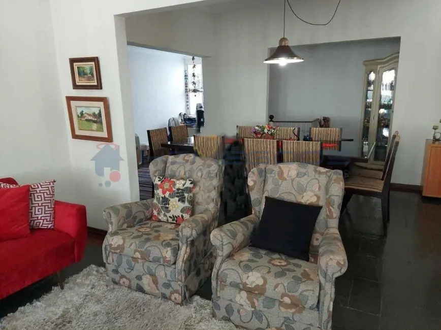 Casa com 4 quartos à venda, 336m2 em Jardim Chapadão, Campinas - SP - imagem 3 Foto 3 de Casa com 4 quartos à venda, 336m2 em Jardim Chapadão, Campinas - SP