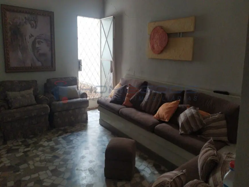 Casa com 3 quartos à venda, 300m2 em Jardim Guanabara, Campinas - SP - imagem 6 Foto 6 de Casa com 3 quartos à venda, 300m2 em Jardim Guanabara, Campinas - SP