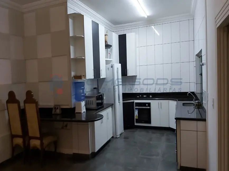 Casa com 3 quartos à venda, 420m2 em Jardim Campos Elíseos, Campinas - SP - imagem 6 Foto 6 de Casa com 3 quartos à venda, 420m2 em Jardim Campos Elíseos, Campinas - SP