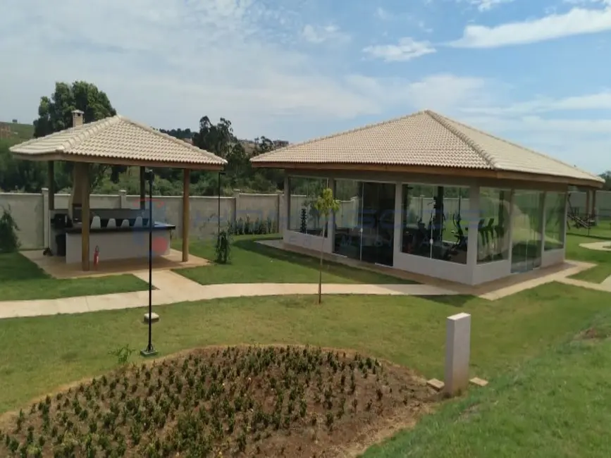 Foto 3 de Terreno / Lote à venda, 490m2 em Nova Odessa - SP