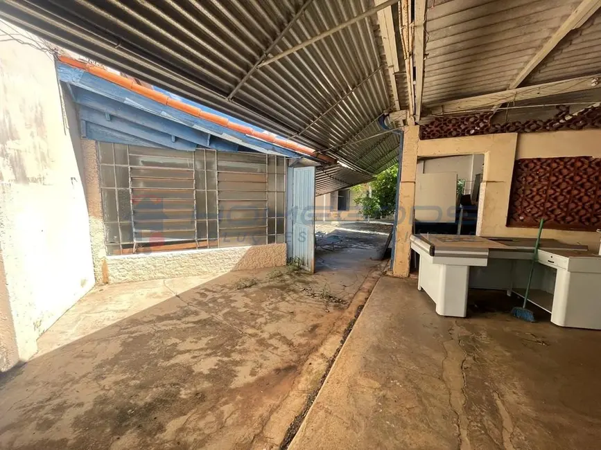 Armazém / Galpão à venda, 1000m2 em Jardim Quarto Centenário, Campinas - SP - imagem 3 Foto 3 de Armazém / Galpão à venda, 1000m2 em Jardim Quarto Centenário, Campinas - SP