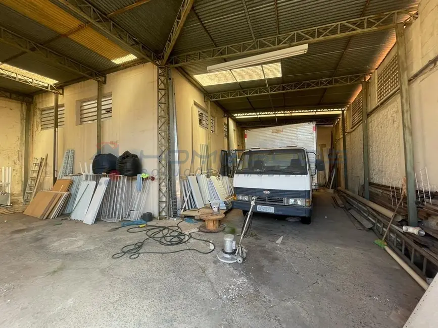 Armazém / Galpão à venda, 1000m2 em Jardim Quarto Centenário, Campinas - SP - imagem 8 Foto 8 de Armazém / Galpão à venda, 1000m2 em Jardim Quarto Centenário, Campinas - SP