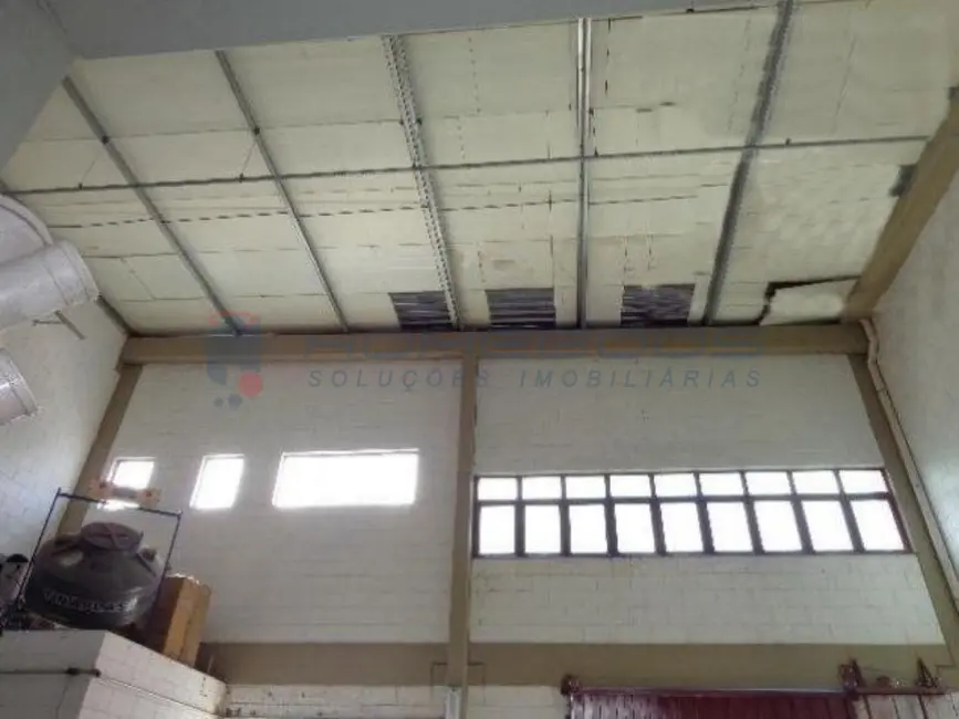 Armazém / Galpão à venda e para alugar, 750m2 em Jardim Leonor, Campinas - SP - imagem 5 Foto 5 de Armazém / Galpão à venda e para alugar, 750m2 em Jardim Leonor, Campinas - SP