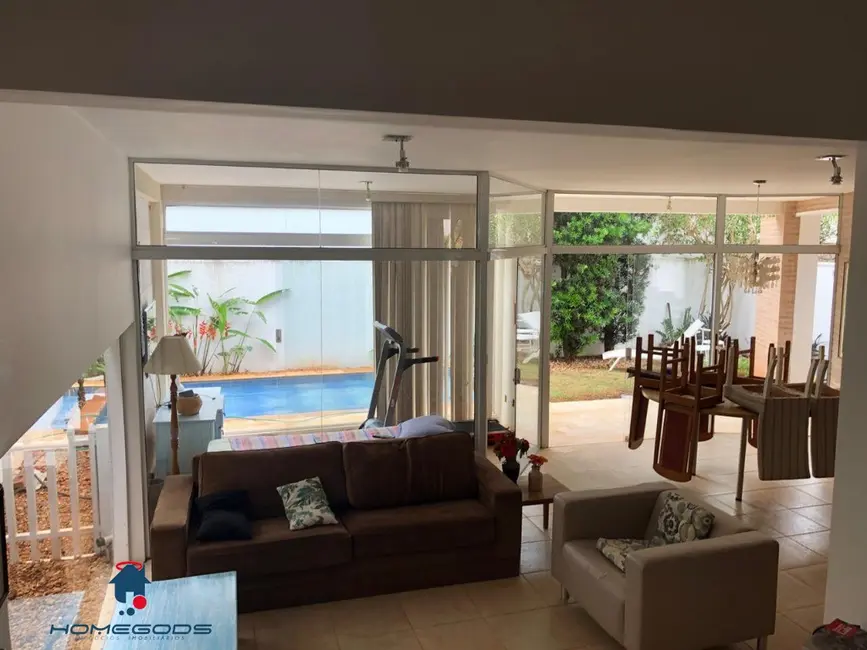 Casa de Condomínio com 3 quartos à venda, 260m2 em Betel, Paulinia - SP - imagem 3 Foto 3 de Casa de Condomínio com 3 quartos à venda, 260m2 em Betel, Paulinia - SP