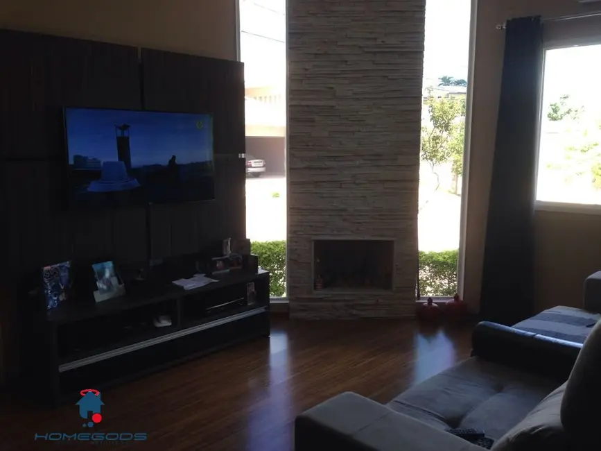 Casa de Condomínio com 4 quartos à venda, 220m2 em Jardim Lorena, Valinhos - SP - imagem 5 Foto 5 de Casa de Condomínio com 4 quartos à venda, 220m2 em Jardim Lorena, Valinhos - SP