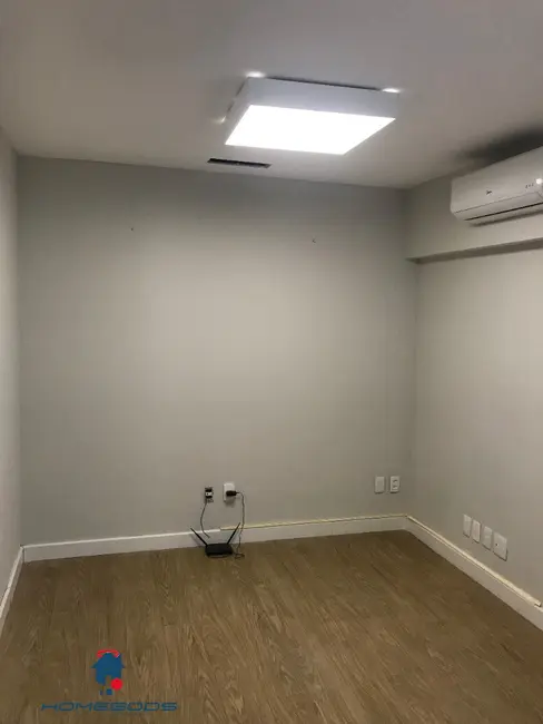 Sala Comercial à venda e para alugar, 1000m2 em Nova Campinas, Campinas - SP - imagem 8 Foto 8 de Sala Comercial à venda e para alugar, 1000m2 em Nova Campinas, Campinas - SP