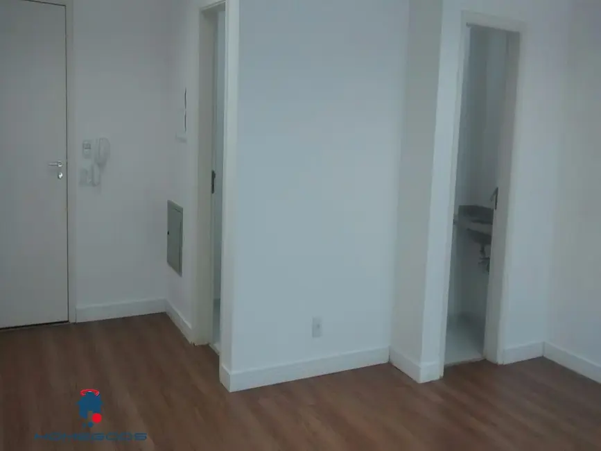 Sala Comercial à venda, 36m2 em Cambuí, Campinas - SP - imagem 4 Foto 4 de Sala Comercial à venda, 36m2 em Cambuí, Campinas - SP