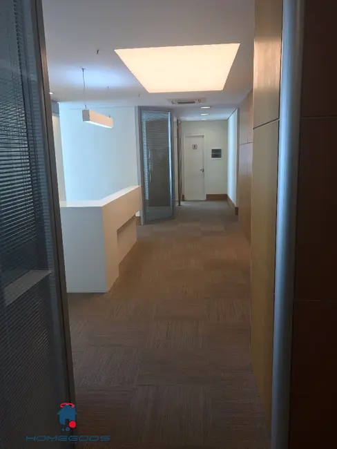 Sala Comercial à venda e para alugar, 336m2 em Cambuí, Campinas - SP - imagem 3 Foto 3 de Sala Comercial à venda e para alugar, 336m2 em Cambuí, Campinas - SP