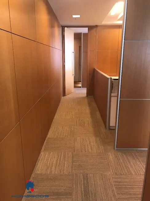Sala Comercial à venda e para alugar, 336m2 em Cambuí, Campinas - SP - imagem 8 Foto 8 de Sala Comercial à venda e para alugar, 336m2 em Cambuí, Campinas - SP