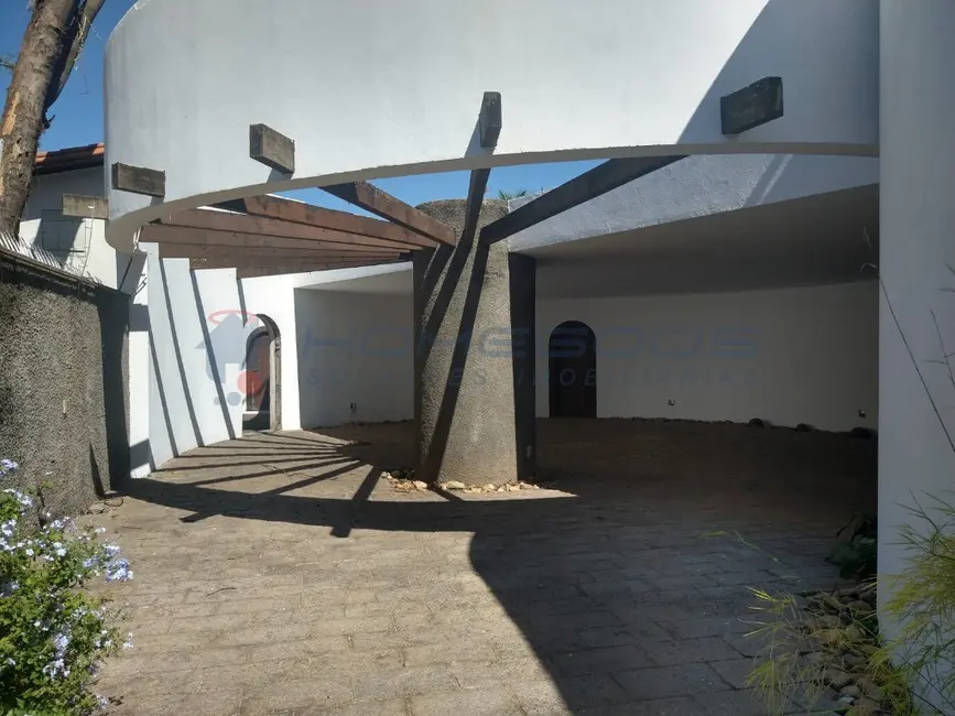 Casa com 3 quartos para alugar, 1160m2 em Jardim das Paineiras, Campinas - SP - imagem 4 Foto 4 de Casa com 3 quartos para alugar, 1160m2 em Jardim das Paineiras, Campinas - SP