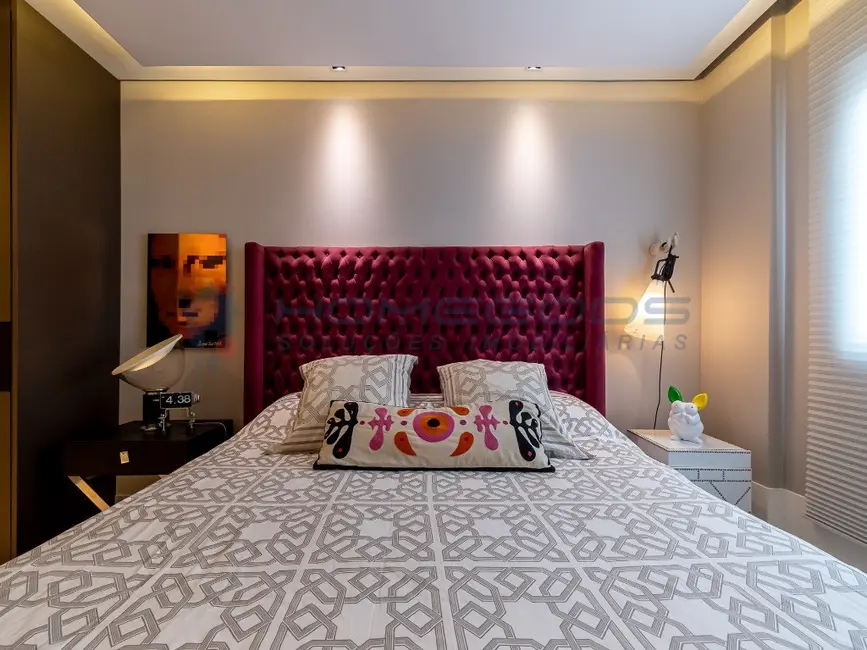 Foto 6 de Apartamento com 4 quartos à venda, 145m2 em Cambuí, Campinas - SP