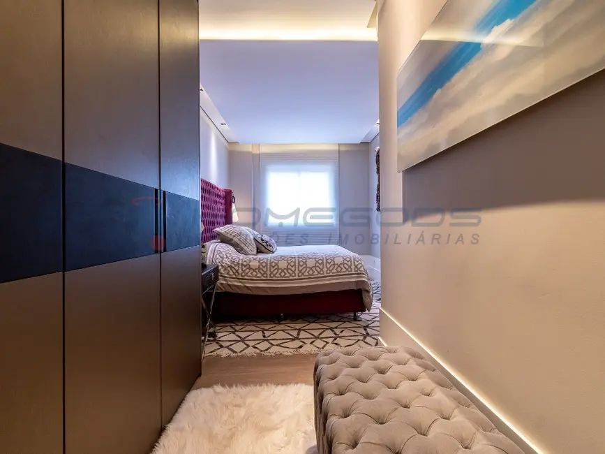 Foto 9 de Apartamento com 4 quartos à venda, 145m2 em Cambuí, Campinas - SP