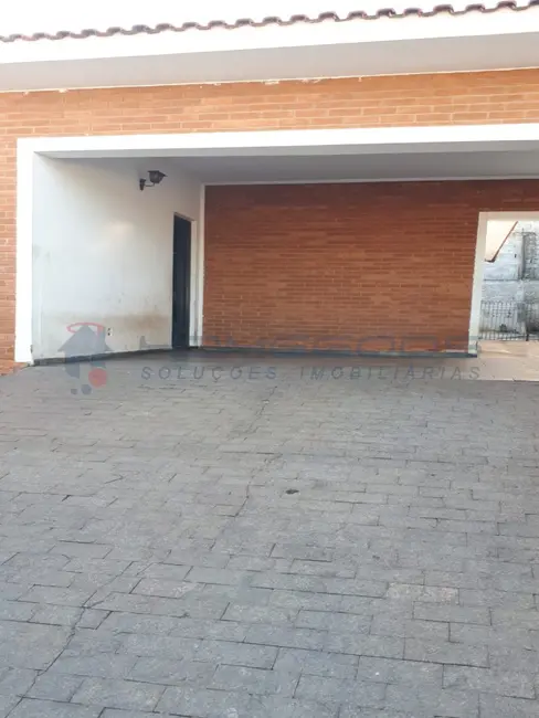 Foto 3 de Casa com 3 quartos à venda, 163m2 em Parque Santa Bárbara, Campinas - SP