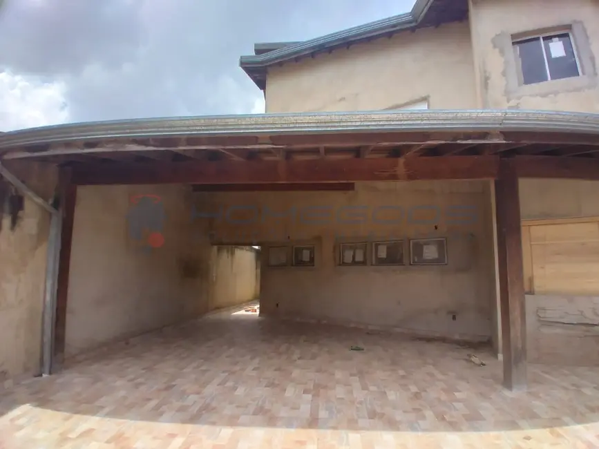 Casa com 3 quartos à venda, 225m2 em Jardim Terras de Santo Antônio, Hortolandia - SP - imagem 3 Foto 3 de Casa com 3 quartos à venda, 225m2 em Jardim Terras de Santo Antônio, Hortolandia - SP