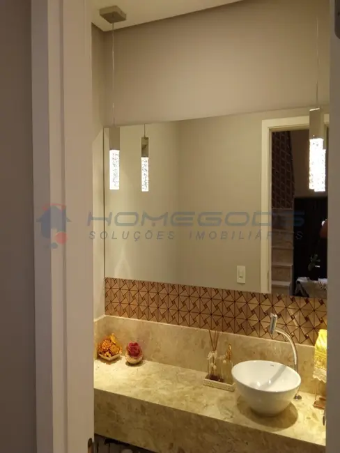 Casa com 3 quartos para alugar, 150m2 em Chácaras Alpina, Valinhos - SP - imagem 3 Foto 3 de Casa com 3 quartos para alugar, 150m2 em Chácaras Alpina, Valinhos - SP