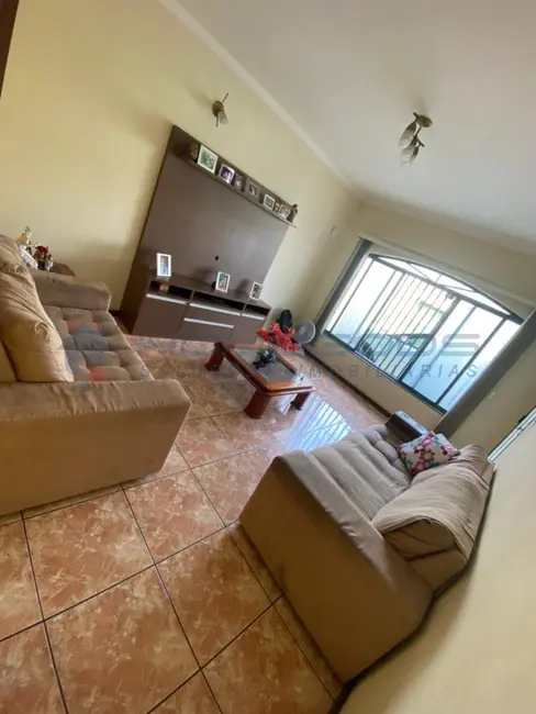 Foto 3 de Casa com 4 quartos à venda, 265m2 em Jardim Carlos Lourenço, Campinas - SP