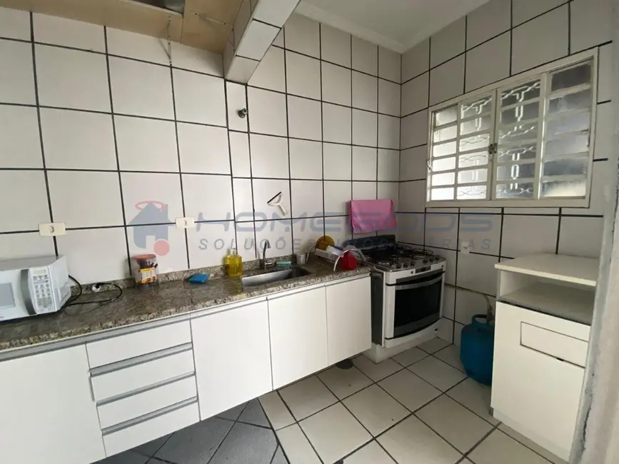 Foto 24 de Loja para alugar, 246m2 em Bonfim, Campinas - SP